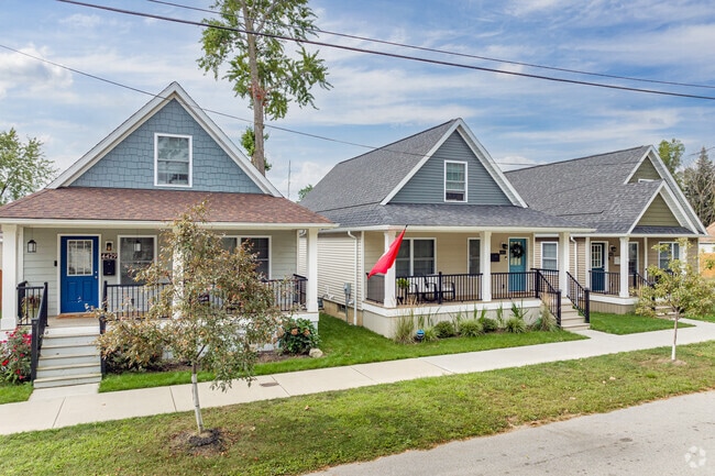 Newer homes are springing up all around Near West Side.