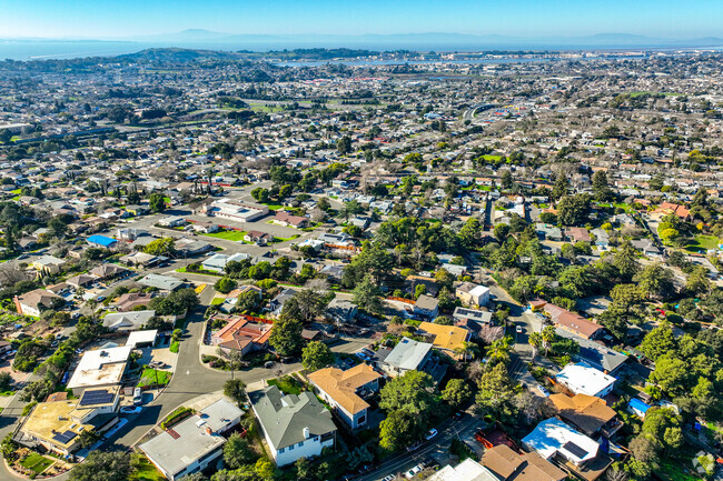 The Vallejo Farms neighborhood is completely a residential one in a central location.
