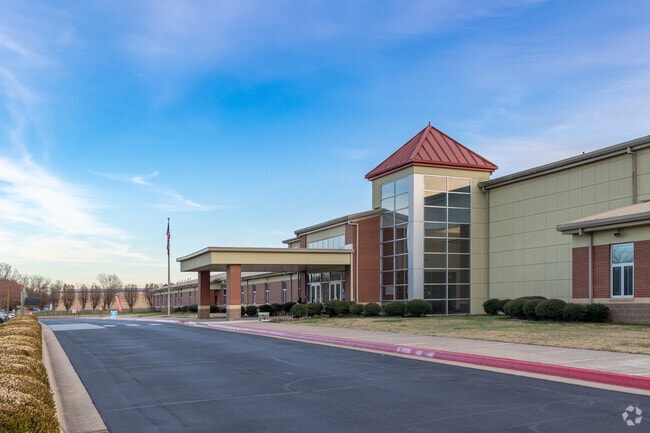 Elza R Tucker Elementary School serves students in pre-kindergarten through fifth grade.