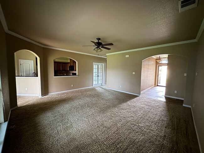 708 Cody James Dr, Killeen, TX 76542 - photo 2