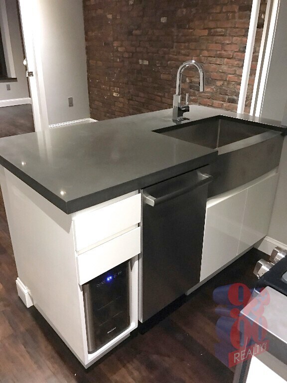 246 Mott St unit 17, New York, NY 10012 - photo 6