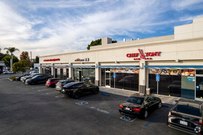 Chef Tony is an authentic Dim Sum restaurant located in Arcadia.