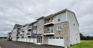 720 Centerline Dr, Hobart, WI 54155