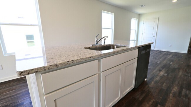 14367 Buttercup Way, Tuscaloosa, AL 35405 - photo 5