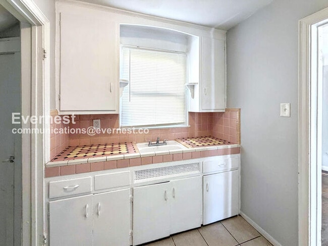 19657 Caldwell St, Detroit, MI 48234 - photo 5