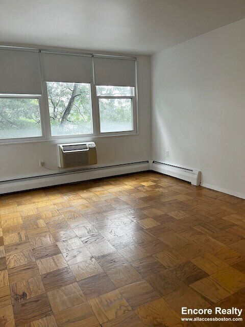 205 Walden St unit B, Cambridge, MA 02140 - photo 7