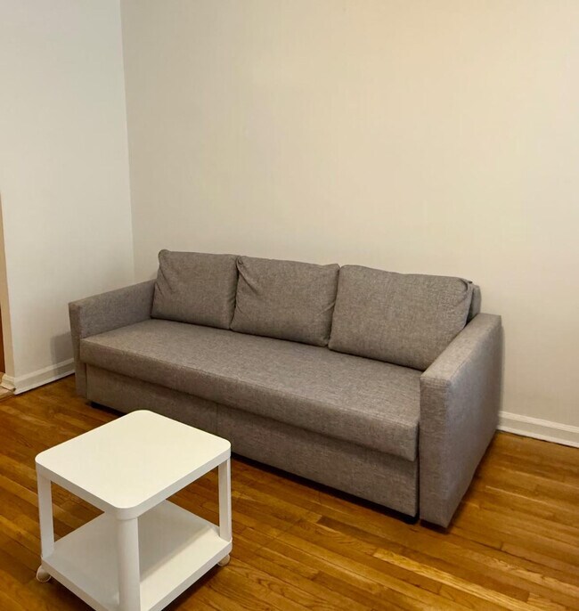 358 E 81st St unit ID1032035P, New York, NY 10028 - photo 2