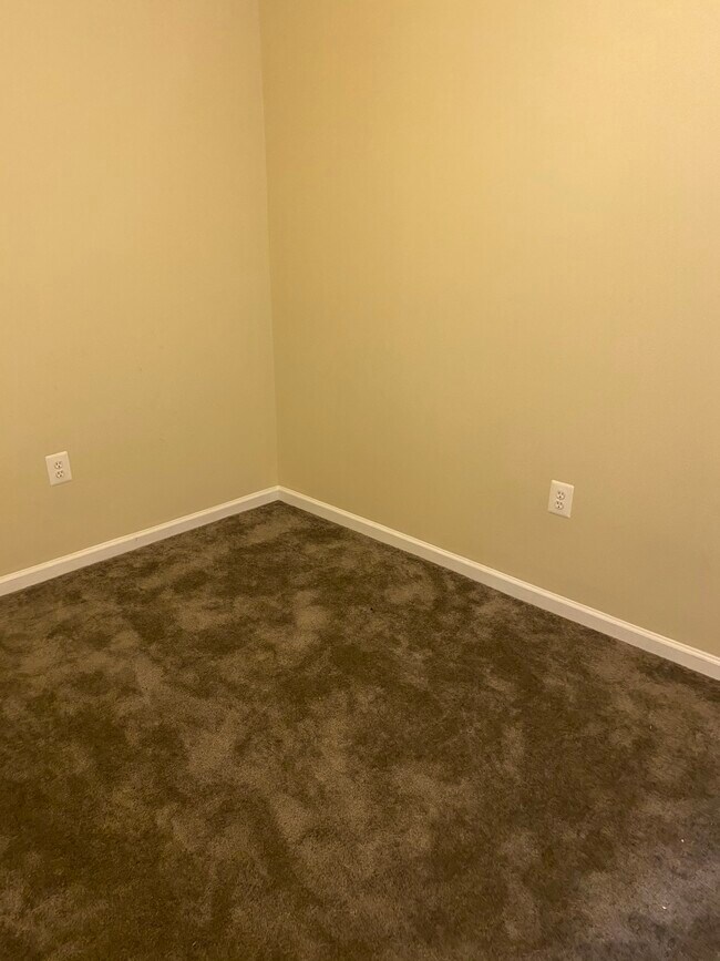 1230 18th Place NE unit 2, Washington, DC 20002 - photo 3