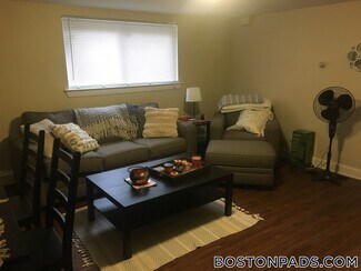 61 Selkirk Rd Unit 1, Boston, MA 02135