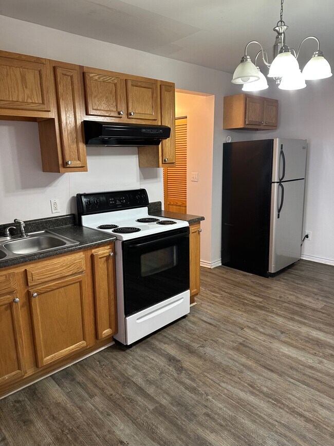 1323 Winchester Ave unit 1323, Ashland, KY 41101 - photo 7