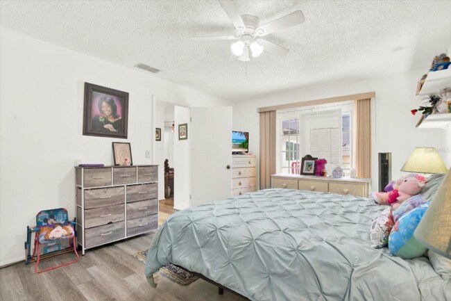 11256 Holbrook St, Spring Hill, FL 34609 - photo 7