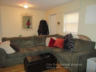 163 F St Unit 1, Boston, MA 02127