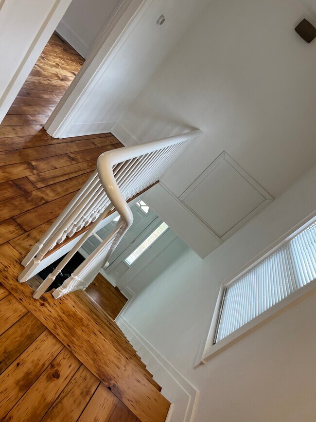 305 N Main St unit Apartment 1, Brooklyn, MI 49230 - photo 7