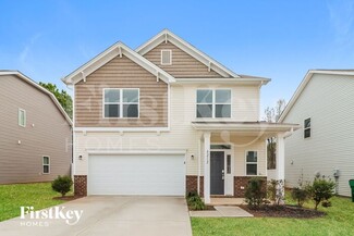 8212 Williams Farm Dr, Charlotte, NC 28215