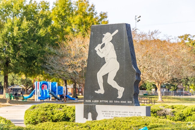 Oakleigh is nearby a park dedicated to Hank Aaron.
