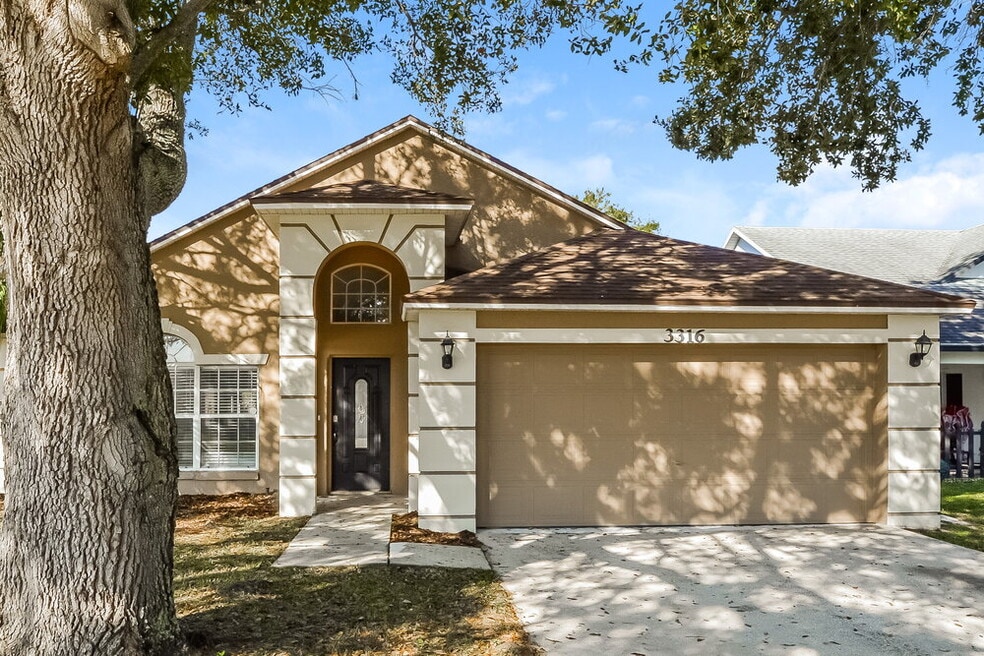 3316 Kelsey Ln, Saint Cloud, FL 34772 - photo 1