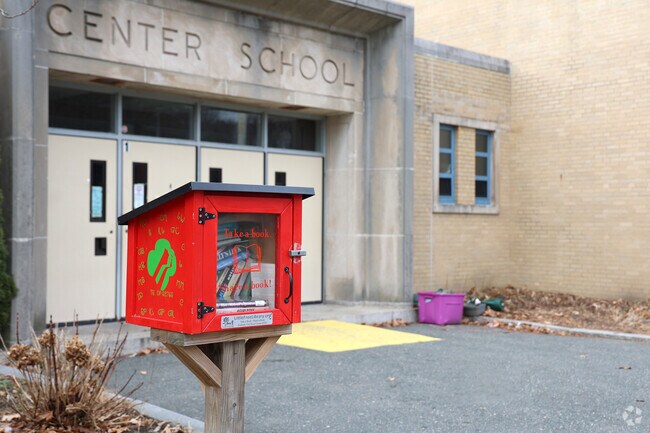 Center Elementary is a public school located in Peabody, MA,