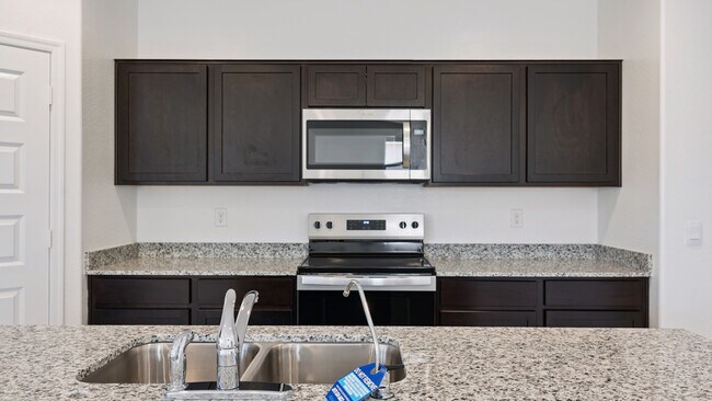 11905 E Lupine Ln, Florence, AZ 85132 - photo 5