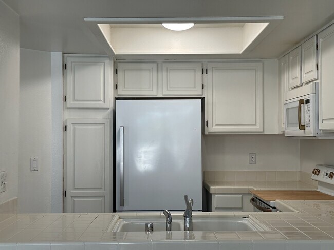 2875 Idlewild Dr unit 12, Reno, NV 89509 - photo 6