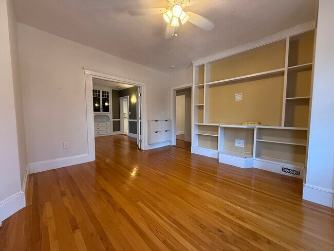 10 Grovenor Rd unit 2, Jamaica Plain, MA 02130 - photo 6