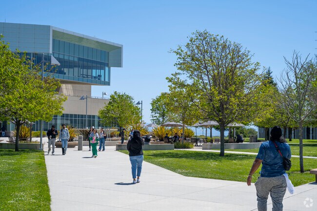 The San Mateo campus is located near the Carolands neighborhood in Hillsborough.