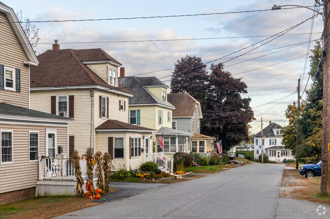 Foursquare style homes are very popular near downtown Livermore Falls.