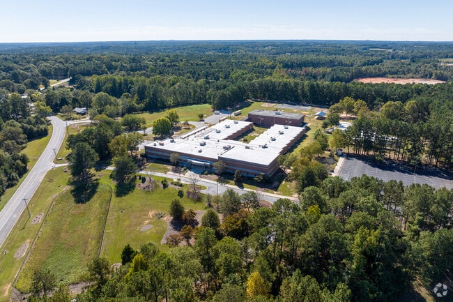 Kennedy Elementary School Services students from all over Outlying Barrow County.