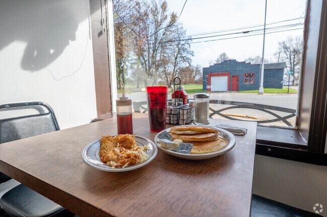 Stop by Rose Buds, a small diner in Clifford known for its great food.