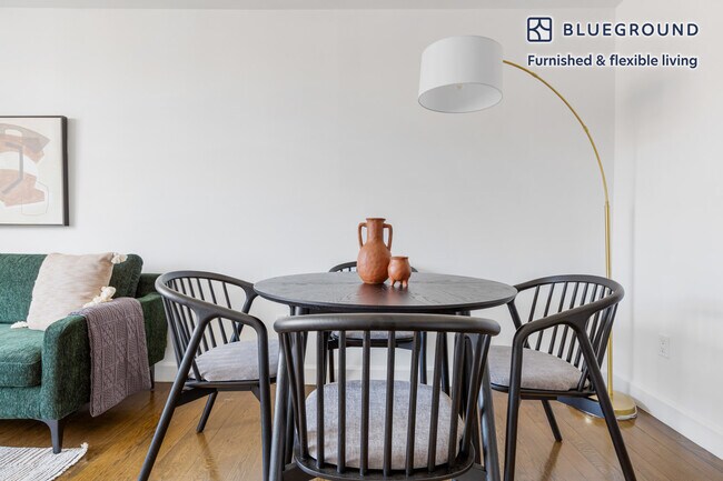 212 W 91st St unit FL15-ID1151, New York, NY 10024 - photo 5