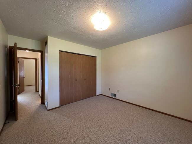 7548 Anderson Ave NE, Warren, OH 44484 - photo 7