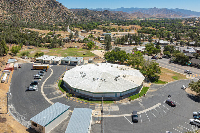 The campus of Kernville Elementary School overlooks Isabella Lake.