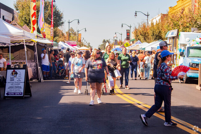 Manteca hosts the Pumpkin Festival each year in early October.