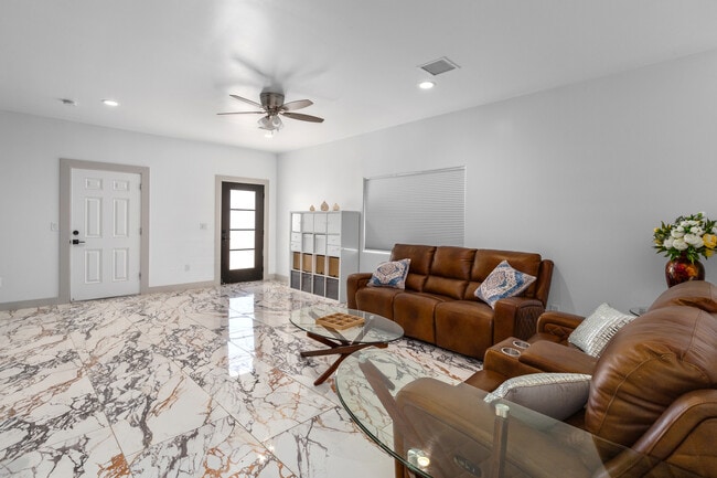 1242 N Tapadero Dr unit 3, Prescott Valley, AZ 86327 - photo 3