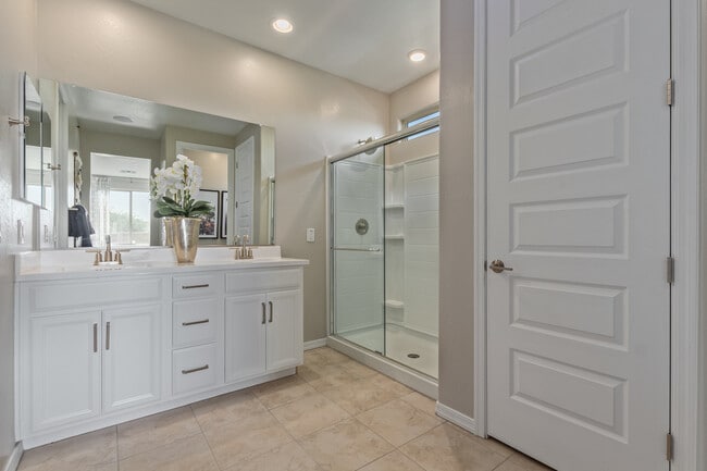 14407 W Soft Wind Dr, Sun City West, AZ 85387 - photo 6