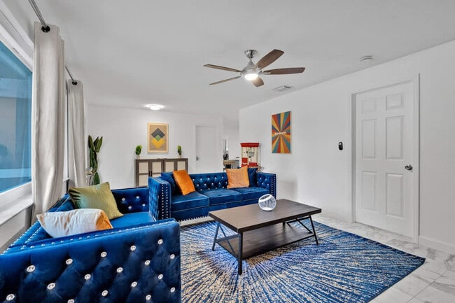 2065 SW 28th Terrace unit ID1372368P, Fort Lauderdale, FL 33312 - photo 3