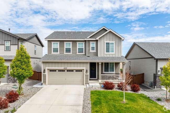 Newly built craftsman homes can be found on the north side of Stonegate.