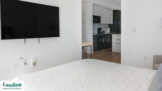 632 Howard Rd SE unit 636, Washington, DC 20020 - photo 5