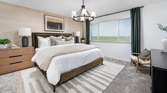 213 Bay Dr, Sacramento, CA 95815 - photo 5