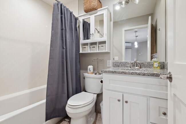 Minnetonka Edgewater, Spring Park, MN 55384 - photo 7