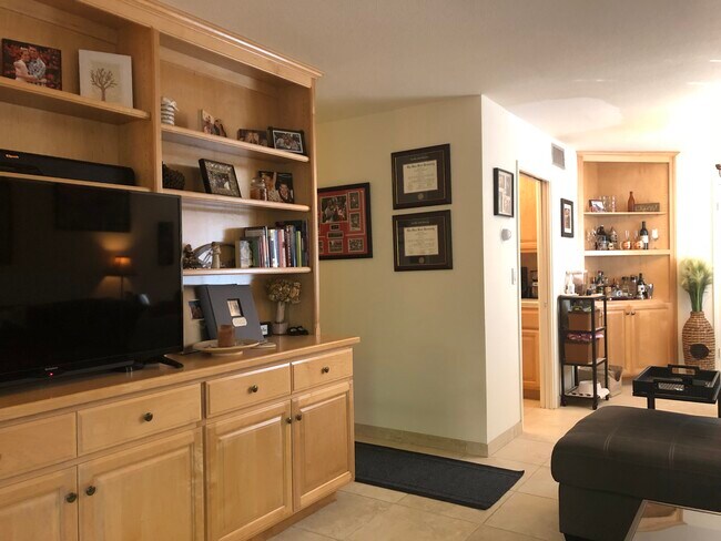 1064 Fremont St, Menlo Park, CA 94025 - photo 4