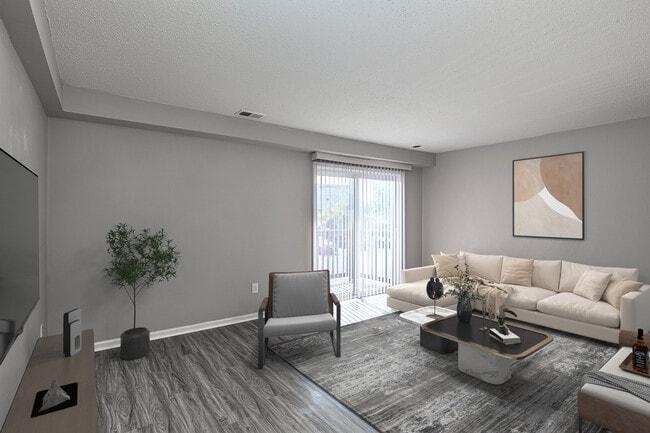 Five Points Courtyard Apartments, Toledo, OH 43613 - photo 3