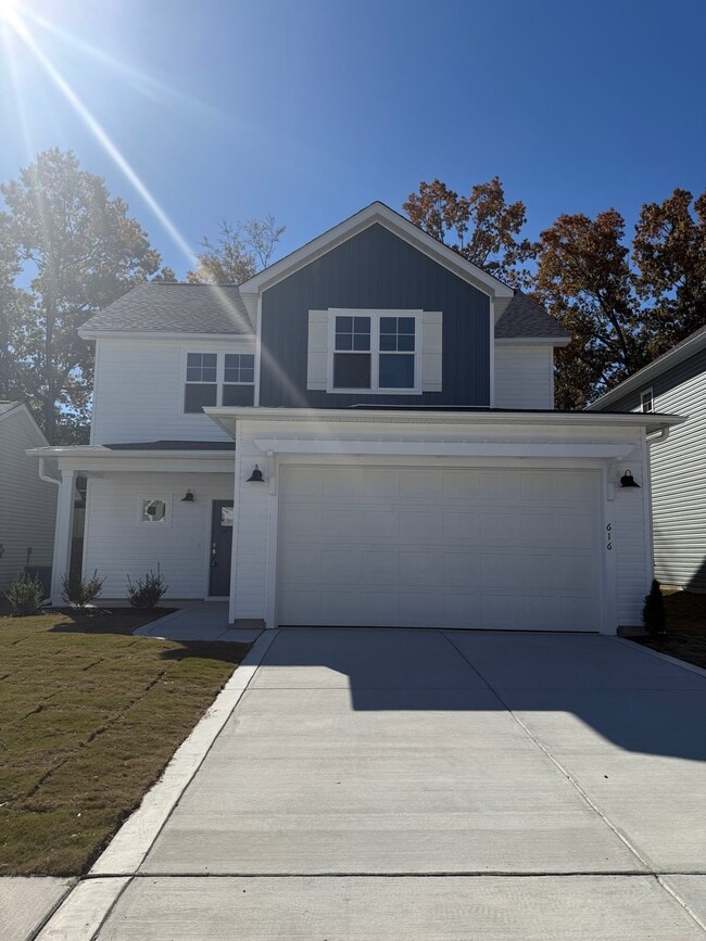616 Chambers Dr, Southern Pines, NC 28387
