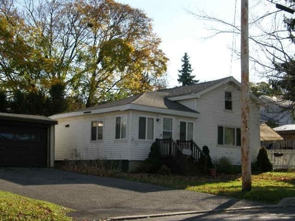 108 E Albany St, Oswego, NY 13126 - photo 1