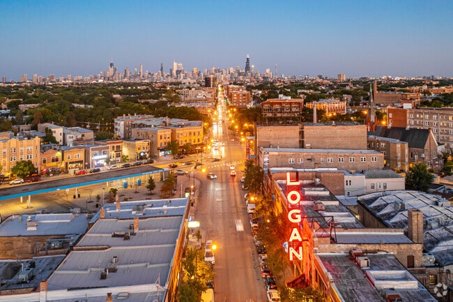 Logan Square is only a 30-minute drive to downtown Chicago.