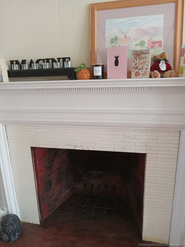 10 Pleasant St Unit 1, Methuen, MA 01844