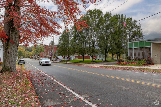 Clinton is such a cute little town to explore.