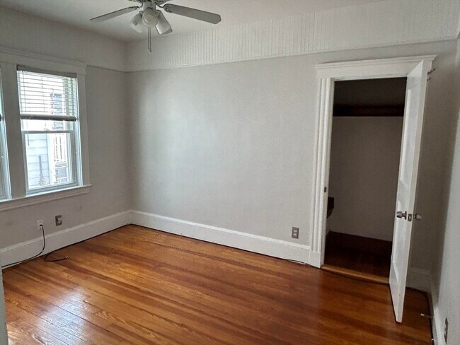 104 W Quincy St unit 1, Somerville, MA 02144 - photo 7