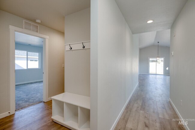 19343 Schooner Ave, Caldwell, ID 83605 - photo 6