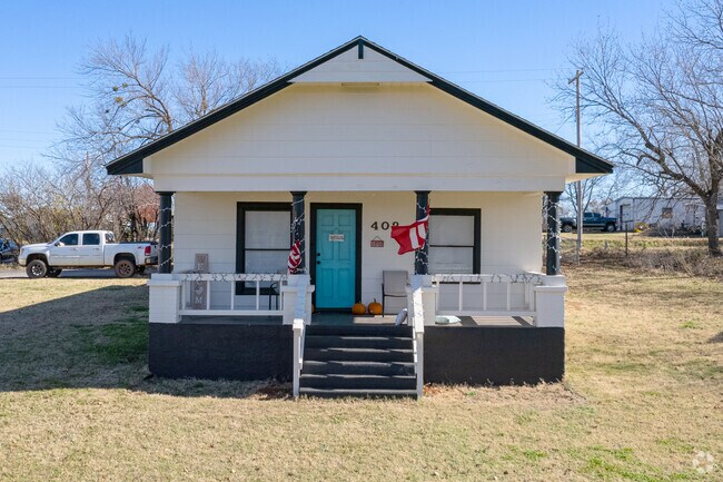 Traditional-style homes are also common in Wellston.