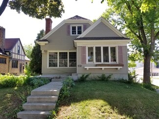 3285 N Cramer St Unit 3285 N. Cramer St., Milwaukee, WI 53211